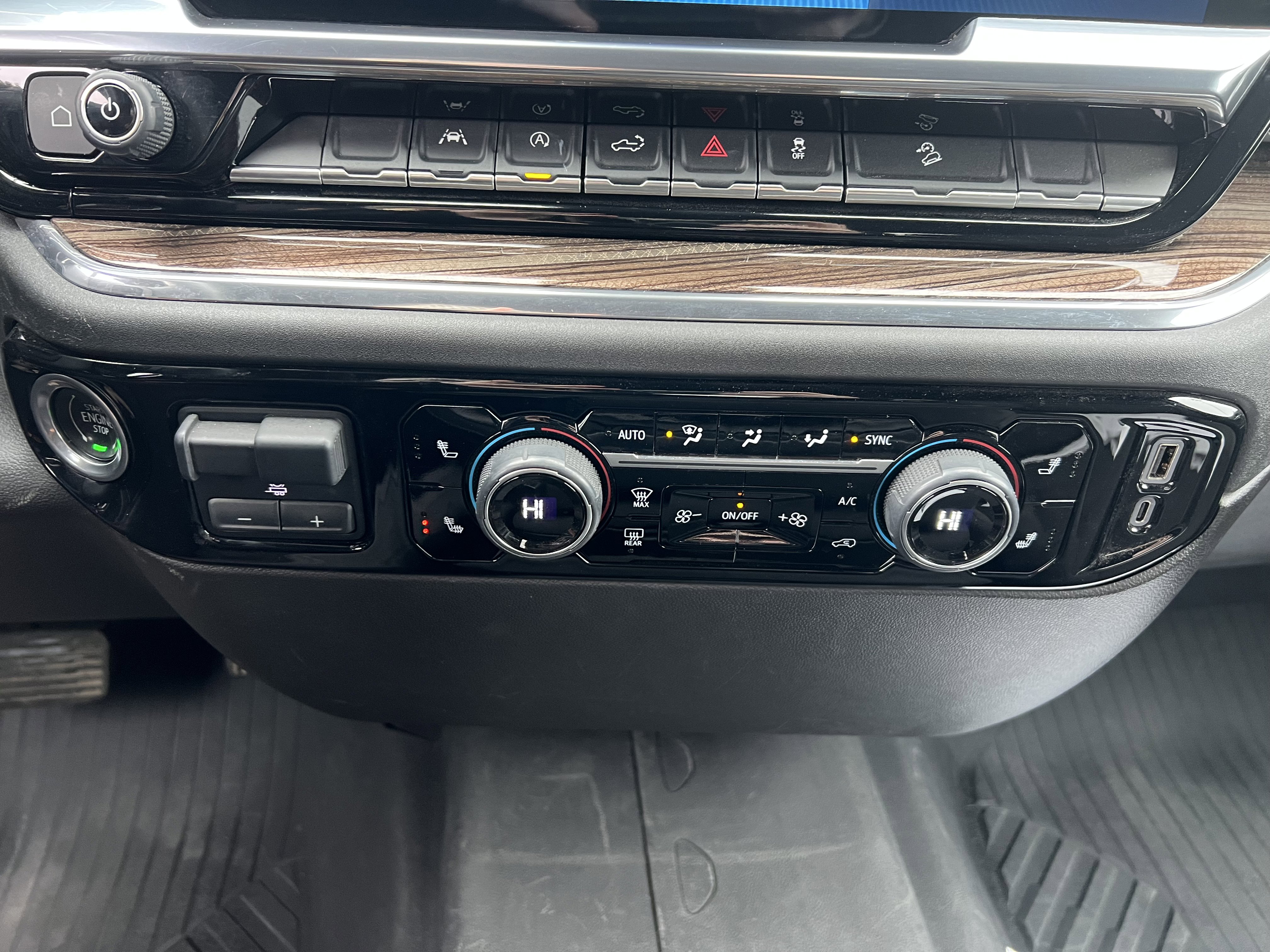 Certified 2023 Chevrolet Silverado 1500 RST image 22