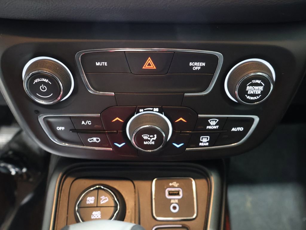 Used 2018 Jeep Compass Trailhawk w/ Leather Interior Group image 35