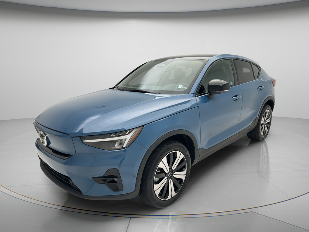 Used 2023 Volvo C40 P8 Recharge Plus AWD/4WD image 3