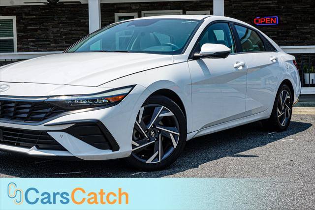 Used 2024 Hyundai Elantra Limited FWD image 7