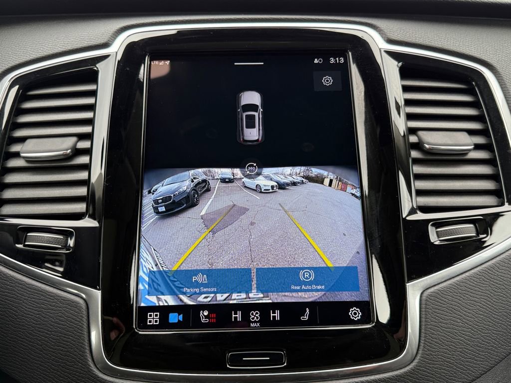Used 2023 Volvo XC90 B6 Plus w/ Protection Package Premier image 15