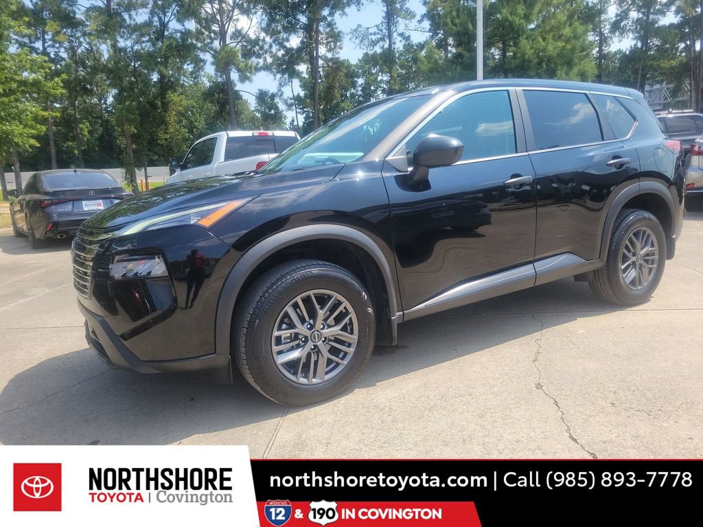 Used 2024 Nissan Rogue S FWD image 1