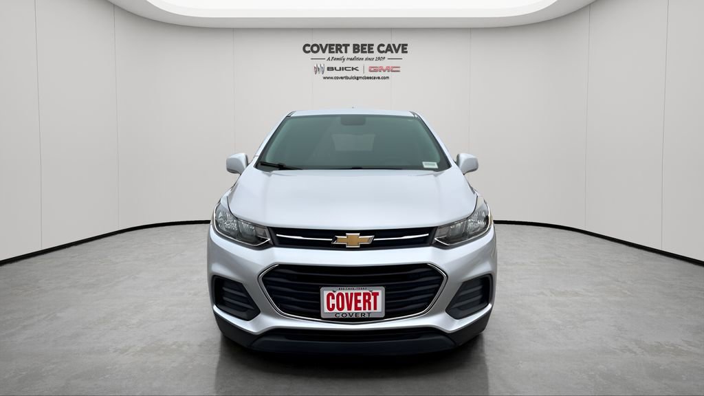 Certified 2020 Chevrolet Trax LS w/ Tint and Cruise Package image 2