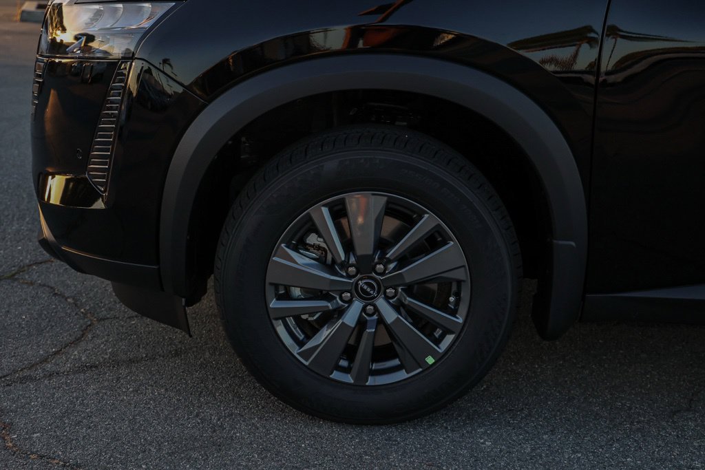 New 2026 Nissan Pathfinder SV FWD image 11