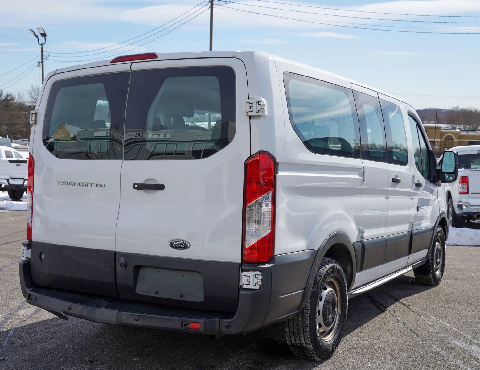 Used 2018 Ford Transit 150 XL RWD image 7