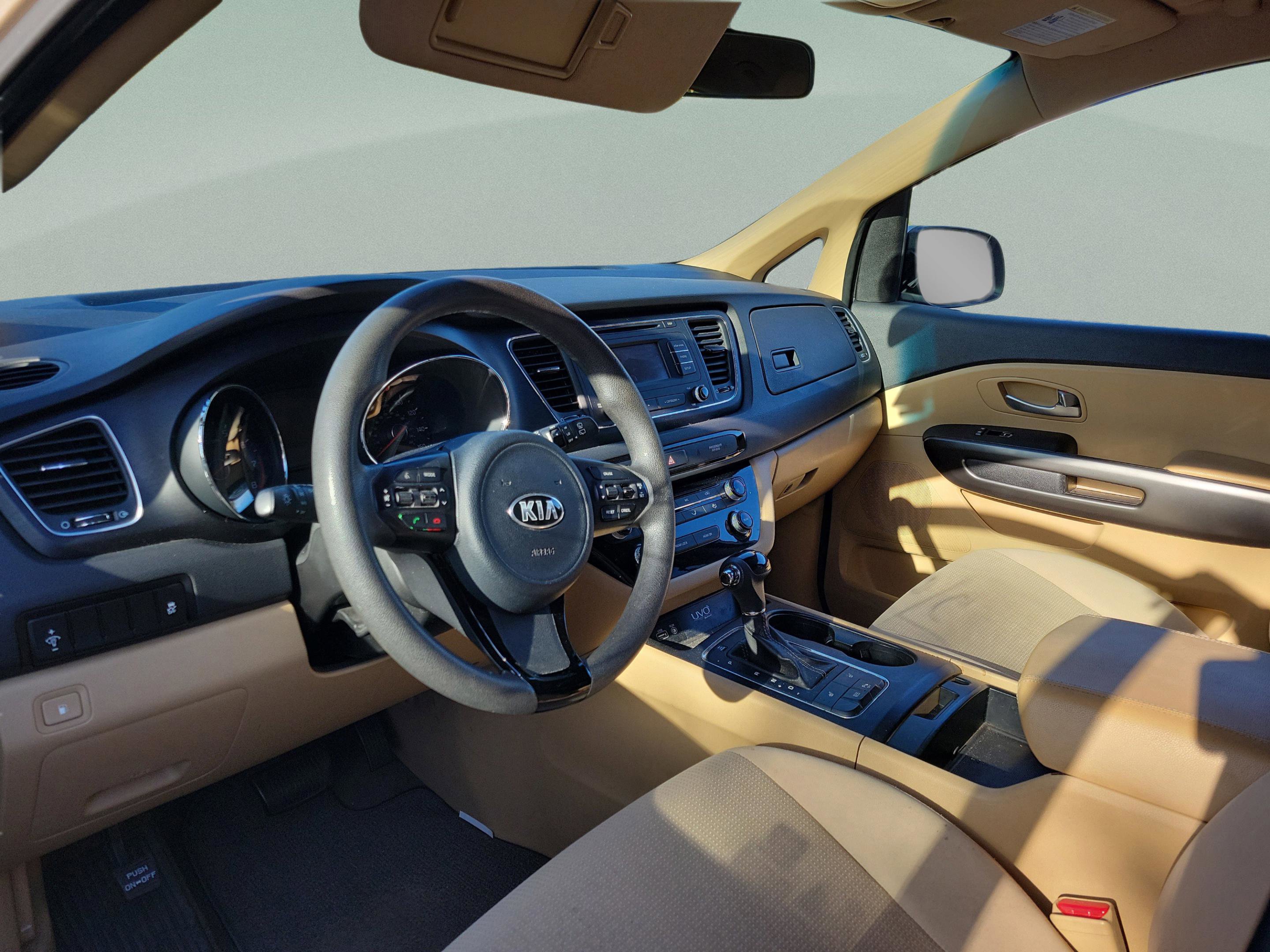 Used 2016 Kia Sedona LX w/ LX Convenience Package image 7