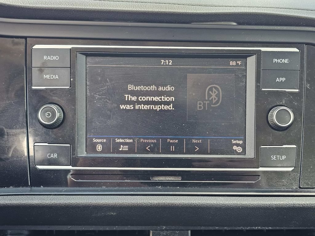 Used 2019 Volkswagen Jetta FWD image 30