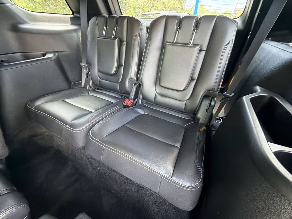 Certified 2017 Ford Explorer Limited AWD/4WD image 28
