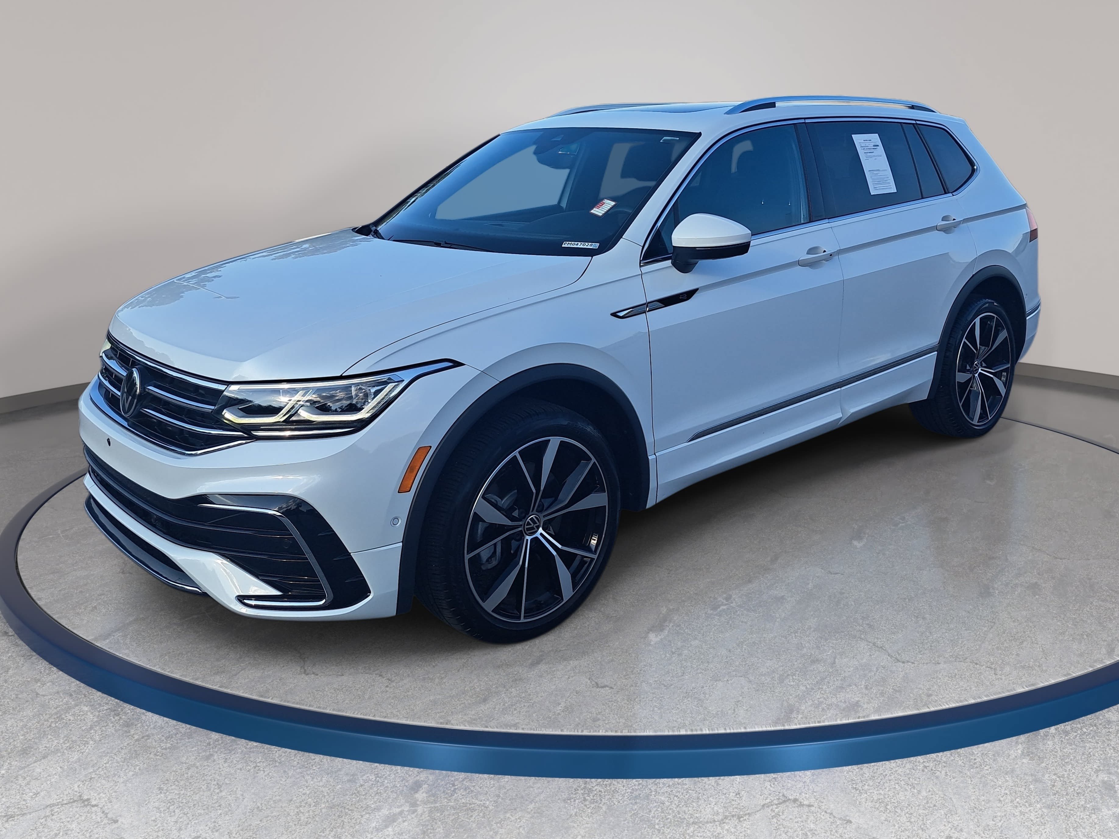 Used 2023 Volkswagen Tiguan SEL R-Line