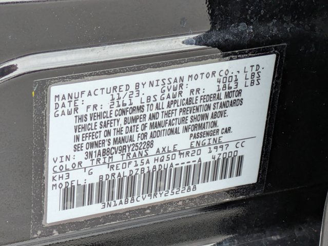 Used 2024 Nissan Sentra SV FWD image 28