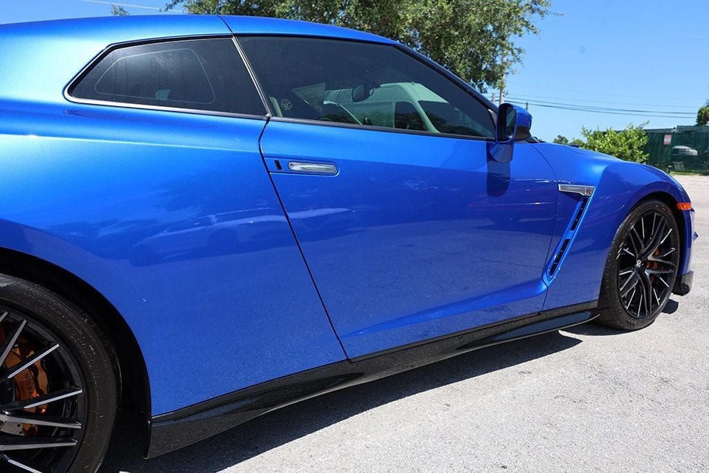 Used 2024 Nissan GT-R w/ Floor Mat Package AWD/4WD image 11