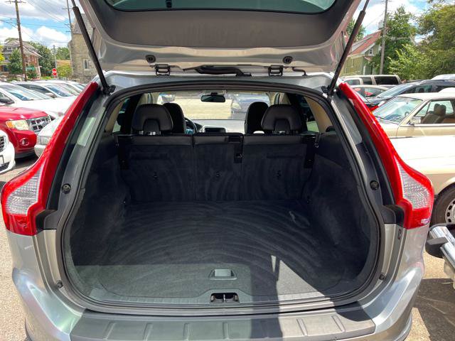 Used 2013 Volvo XC60 T6 AWD/4WD image 18