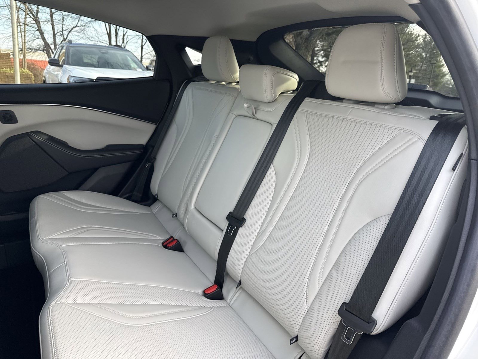 Used 2024 Ford Mustang Mach-E Premium image 22