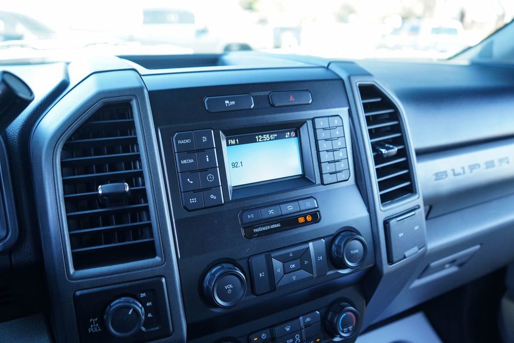 Used 2020 Ford F250 XL w/ Power Equipment Group image 20