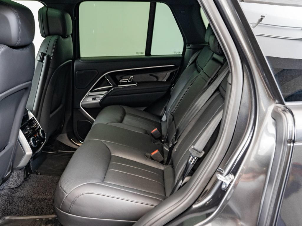 New 2026 Land Rover Range Rover SE AWD/4WD image 42