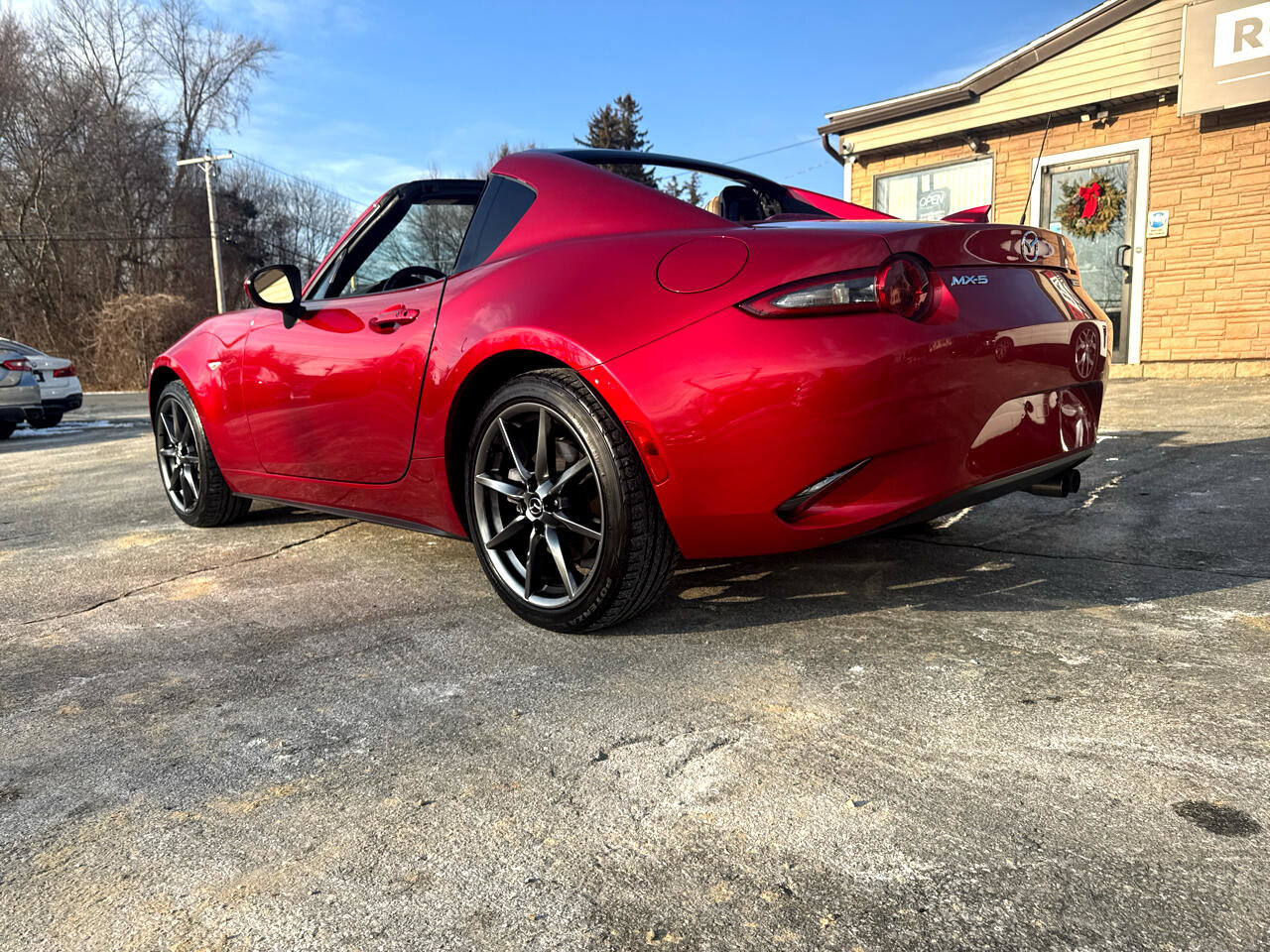 Used 2017 MAZDA MX-5 Miata RF Grand Touring image 13