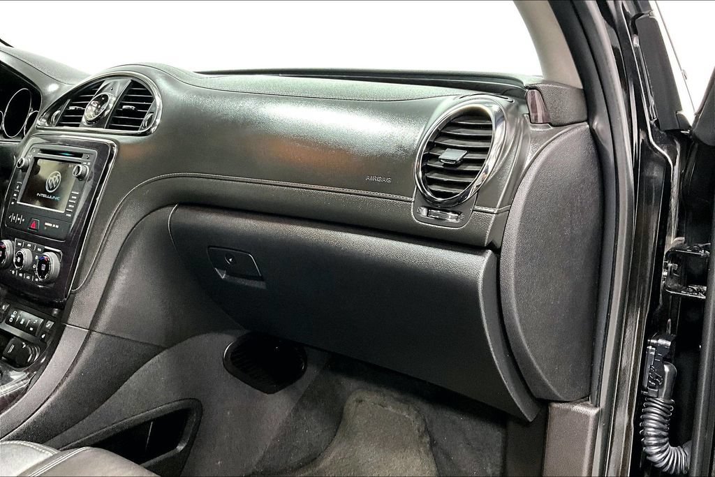 Used 2017 Buick Enclave Leather AWD/4WD image 19