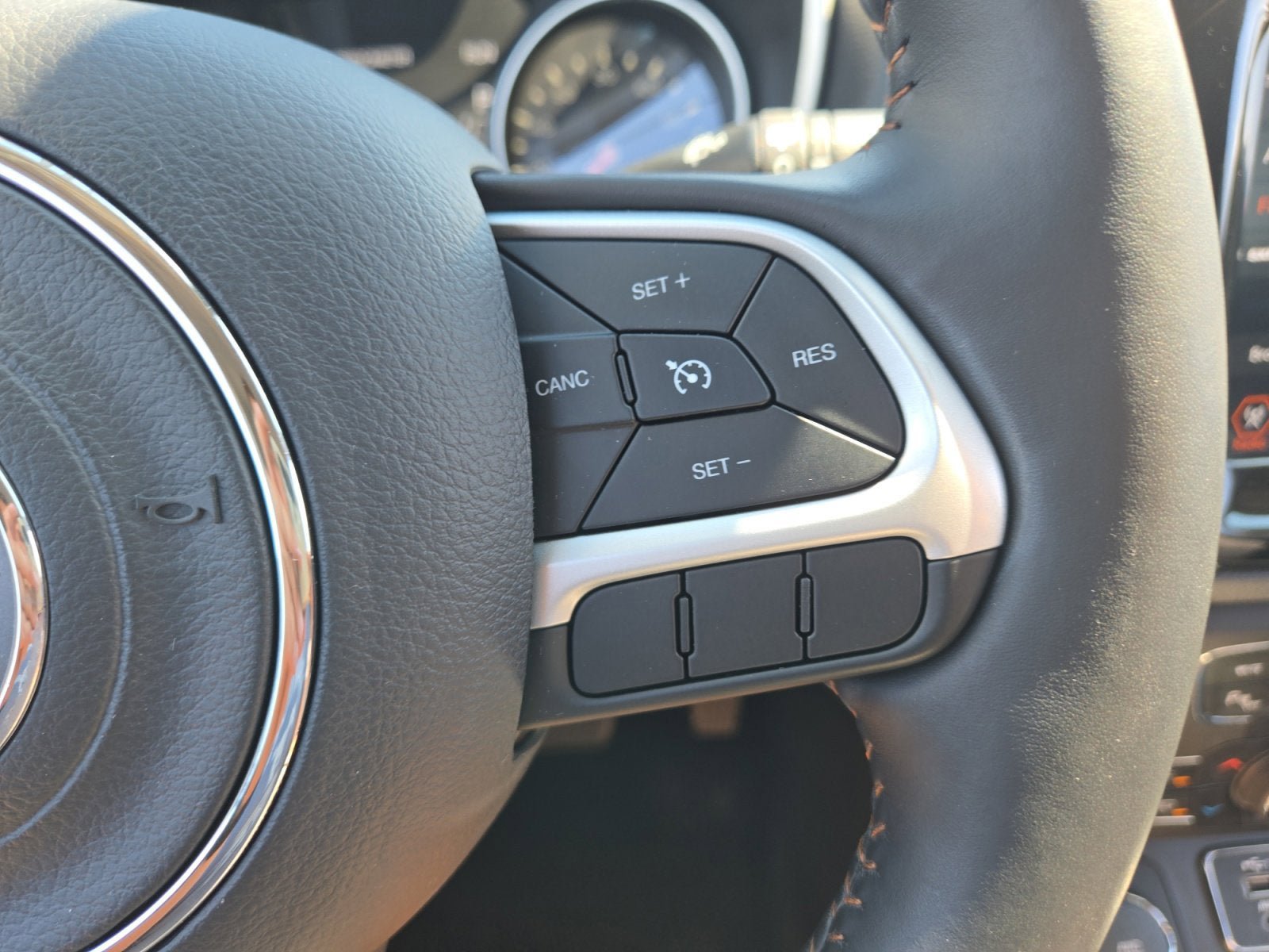 Used 2019 Jeep Compass Limited w/ Safety & Security Group AWD/4WD image 15
