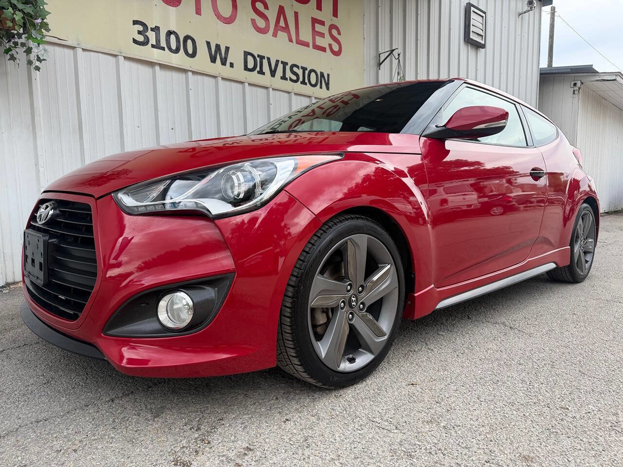 Used 2015 Hyundai Veloster Turbo w/ Option Group 04 FWD image 9