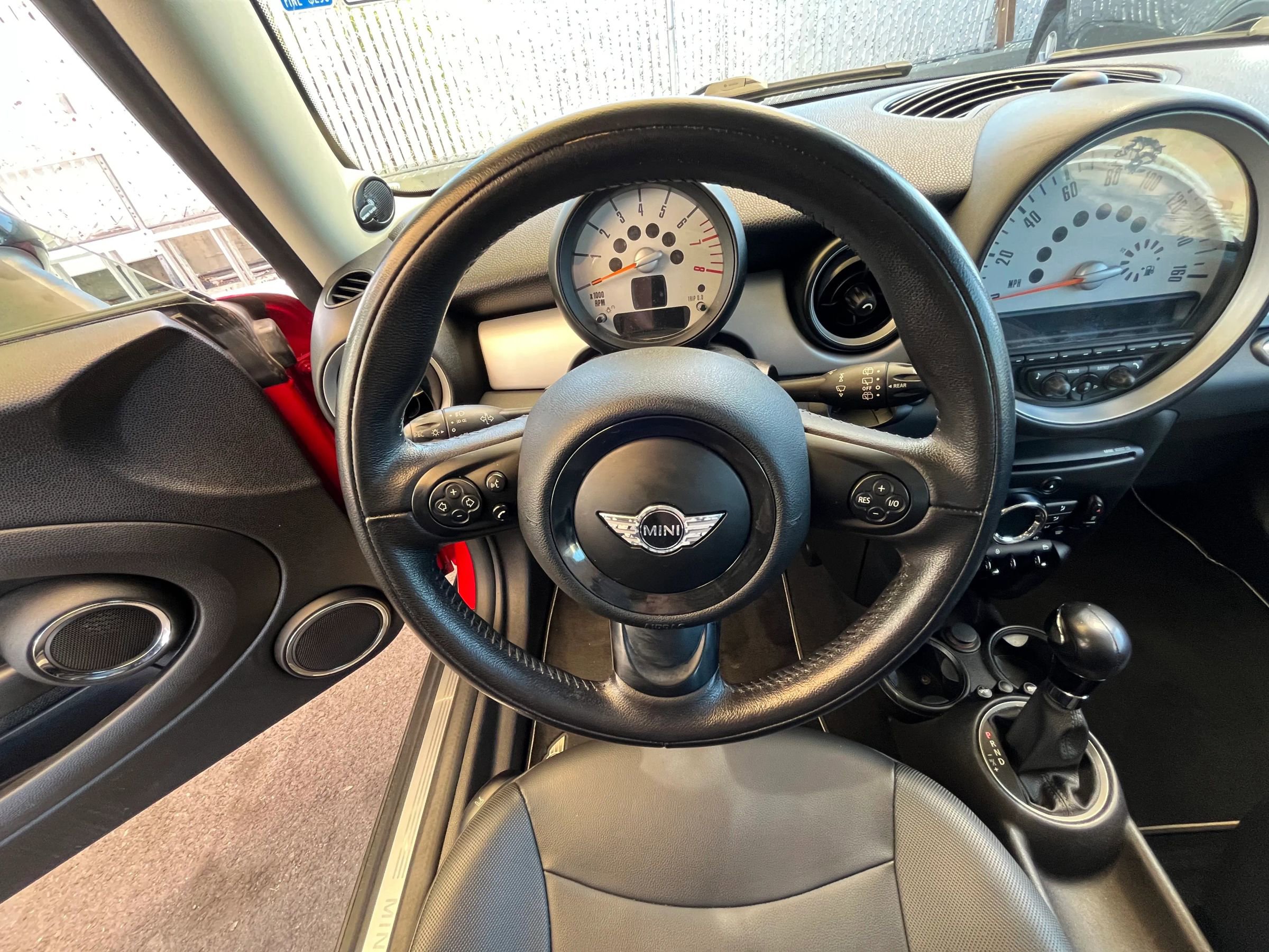 Used 2011 MINI Cooper Clubman image 19