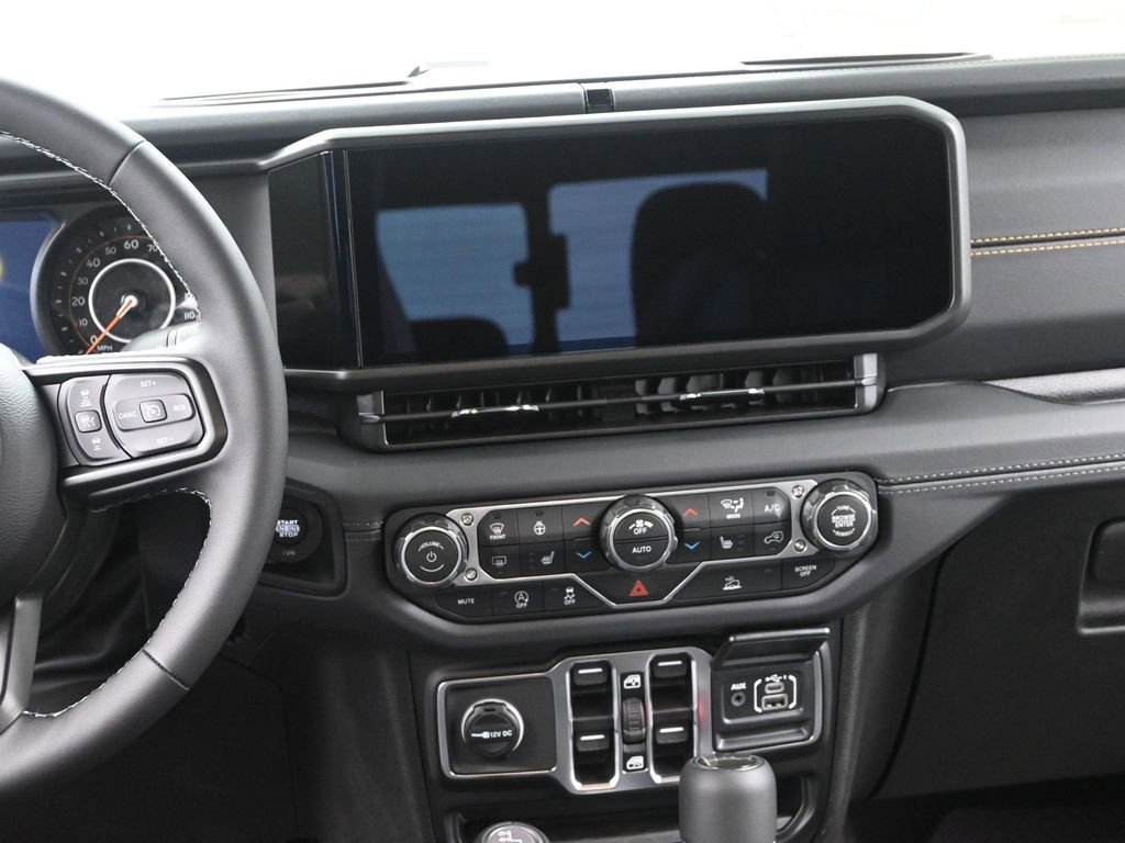 New 2026 Jeep Gladiator Overland AWD/4WD image 25