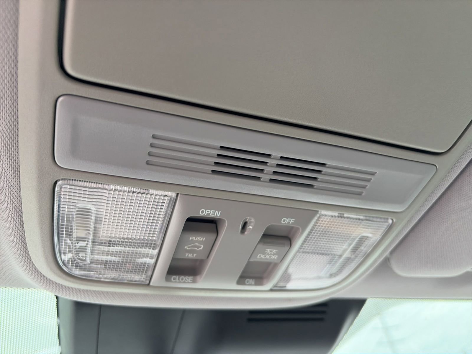 Used 2018 Honda CR-V EX image 12