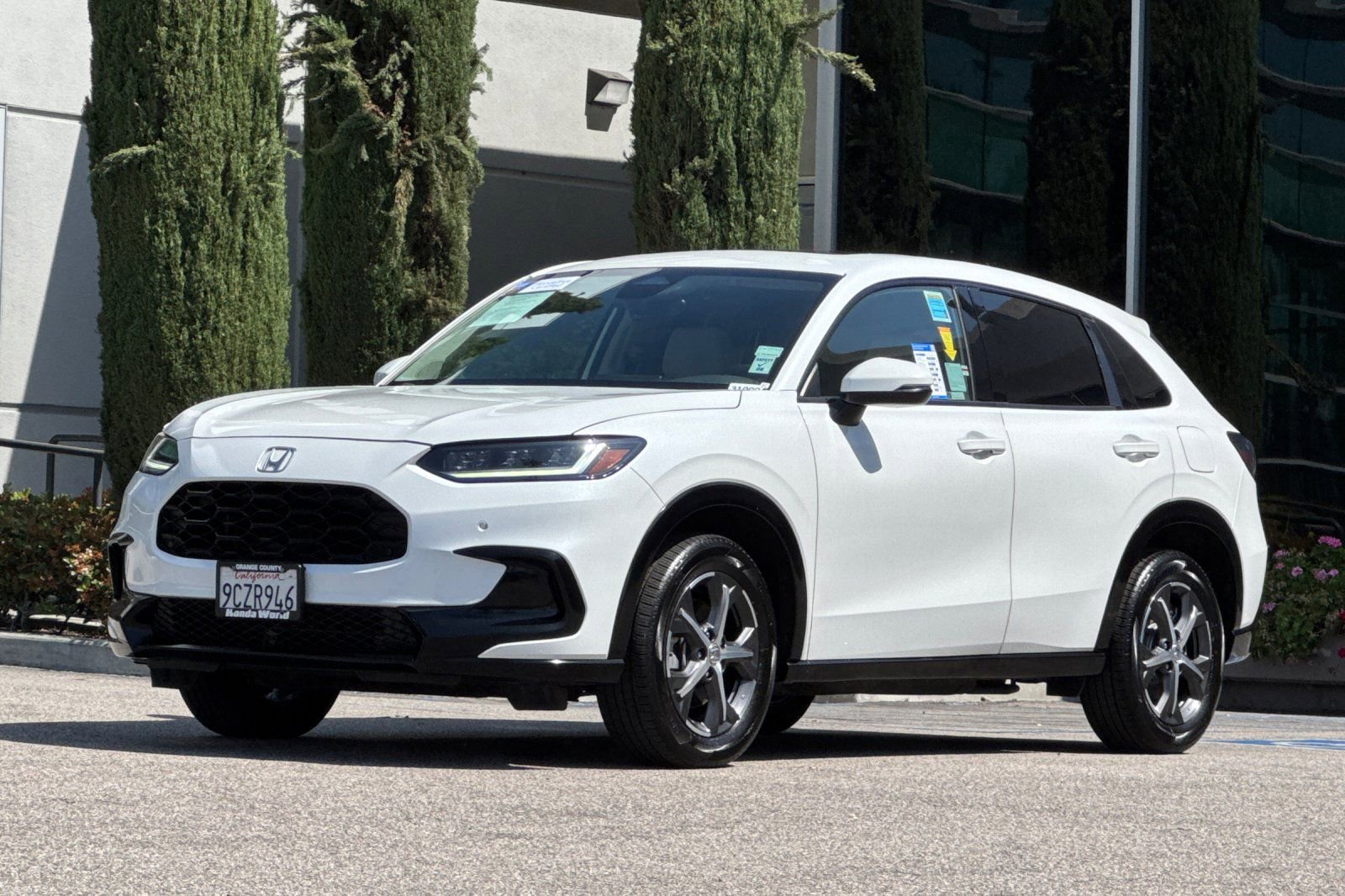 Certified 2023 Honda HR-V EX-L image 8