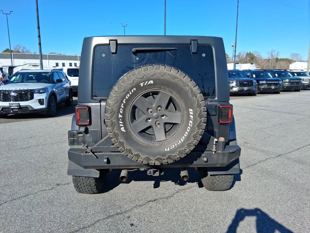 Used 2016 Jeep Wrangler Unlimited Sport image 6