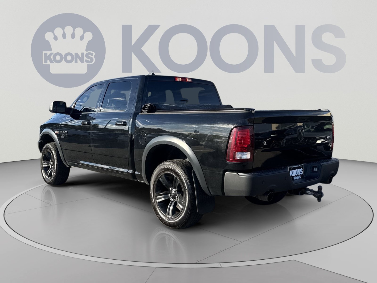 Used 2022 RAM 1500 Warlock AWD/4WD image 4