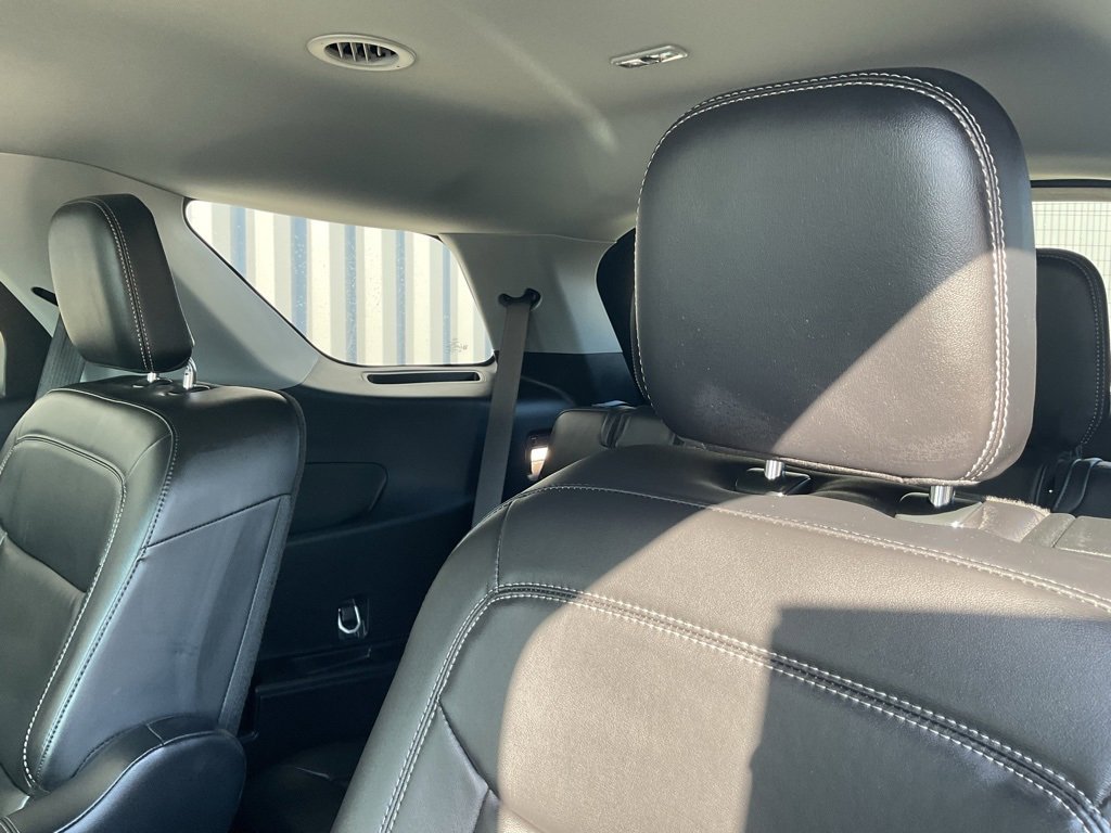 Used 2023 Ford Explorer XLT w/ Equipment Group 202A image 17