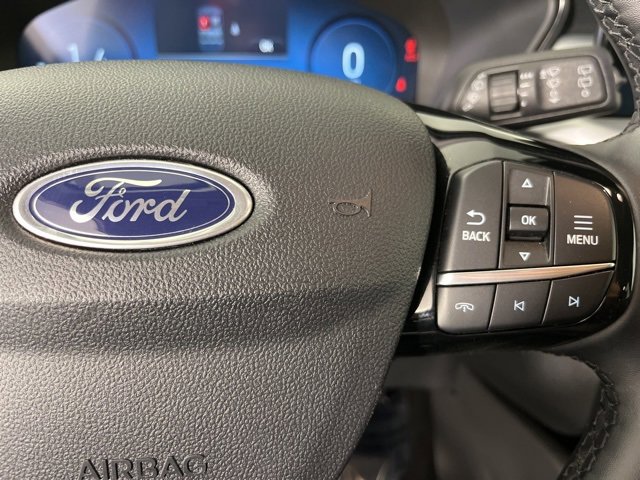 Used 2025 Ford Escape Platinum image 10