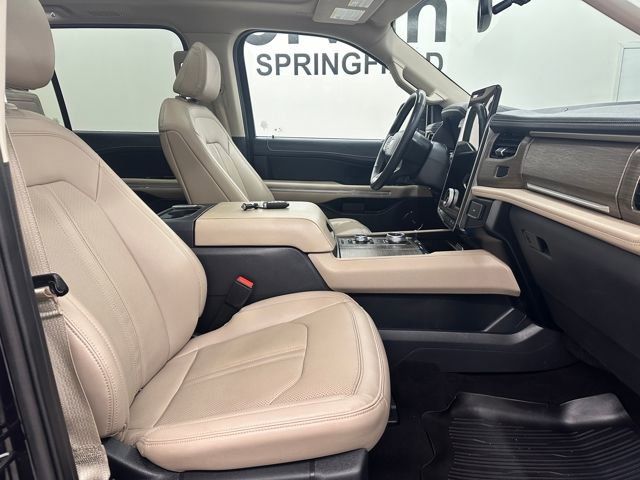 Certified 2024 Ford Expedition Limited image 11