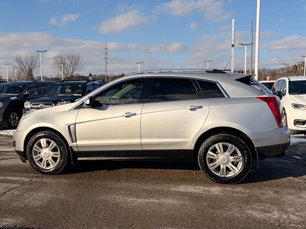 Used 2015 Cadillac SRX Luxury image 36
