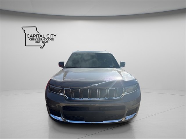 New 2025 Jeep Grand Cherokee L Laredo image 3