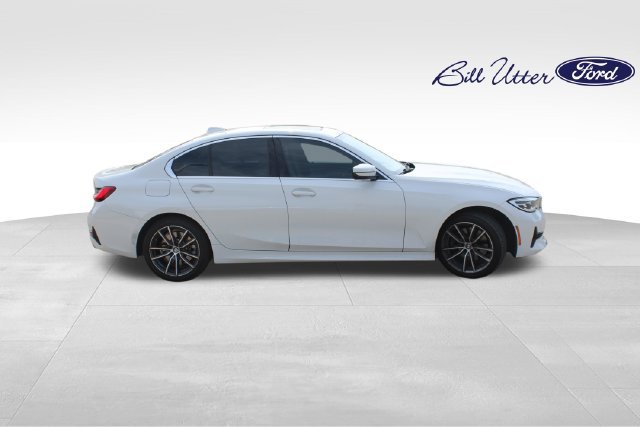 Used 2021 BMW 330i Sedan w/ Premium Package RWD image 4