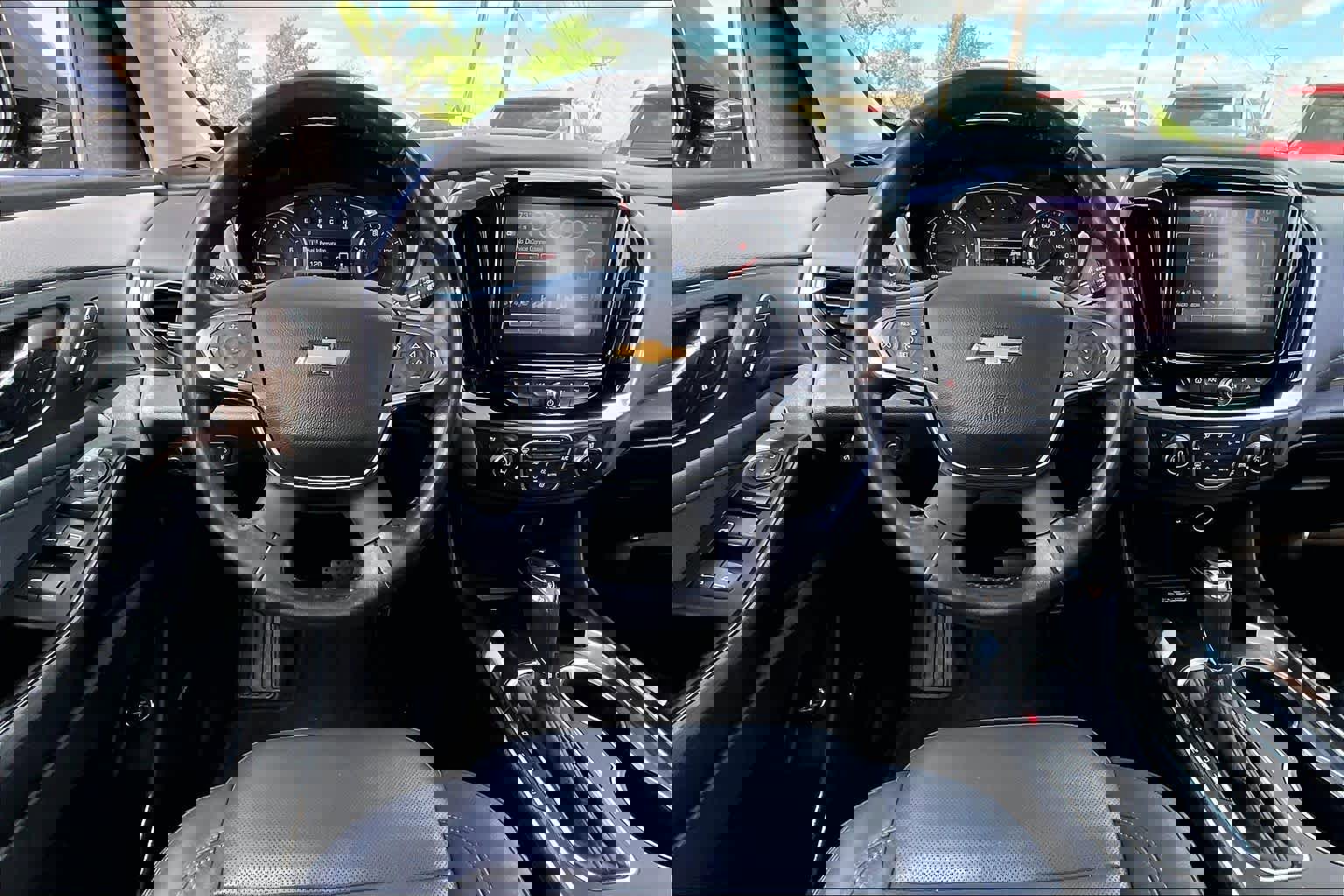 Used 2019 Chevrolet Traverse Premier w/ Driver Confidence II Package image 6