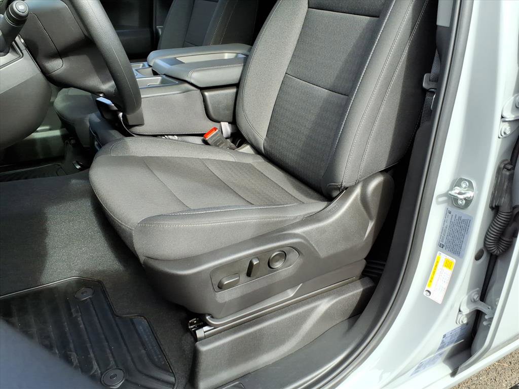 Certified 2025 Chevrolet Silverado 2500 Custom w/ Custom Value Package image 18