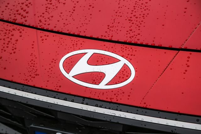 Certified 2024 Hyundai Elantra SEL w/ Convenience Package image 6