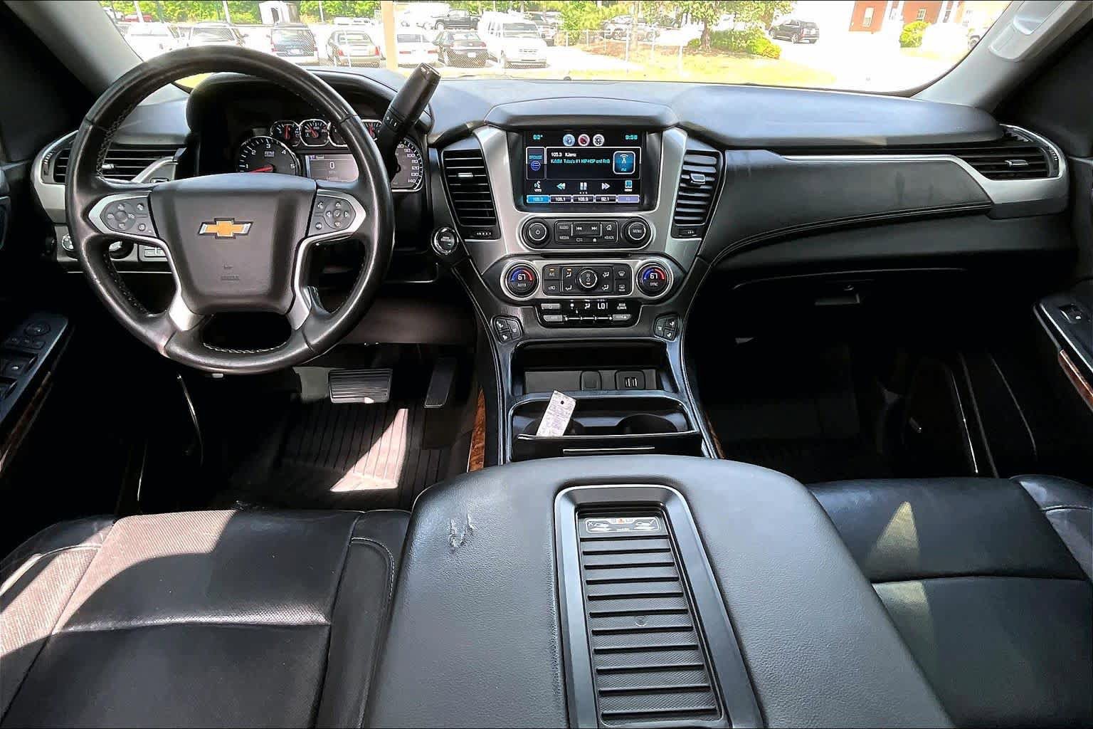 Used 2015 Chevrolet Tahoe LTZ AWD/4WD image 16