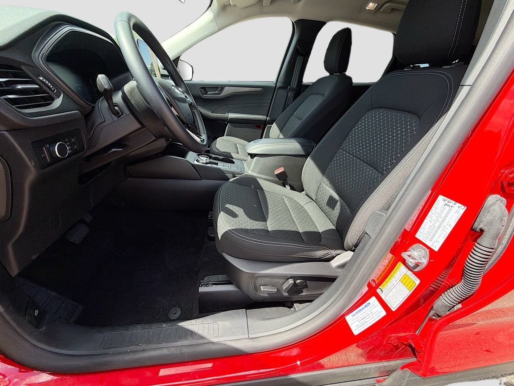 Used 2024 Ford Escape Active AWD/4WD image 22