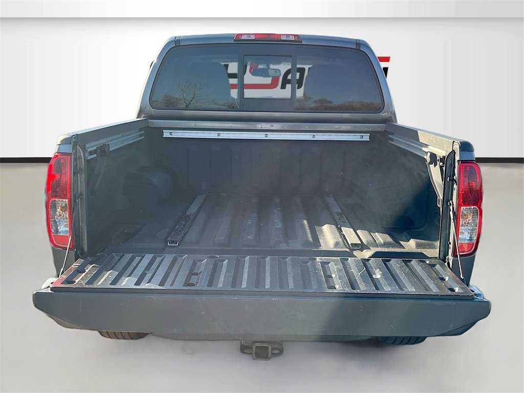 Used 2020 Nissan Frontier SV w/ Midnight Edition Floor Mats image 25