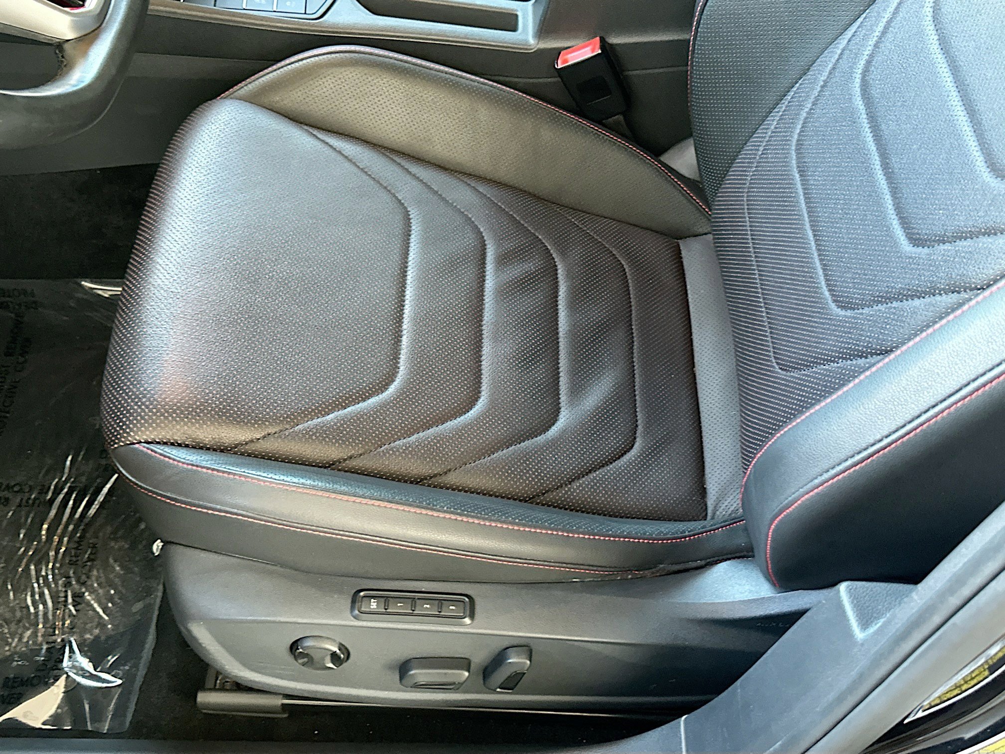 Used 2024 Volkswagen Jetta GLI Autobahn w/ GLI Black Package image 19