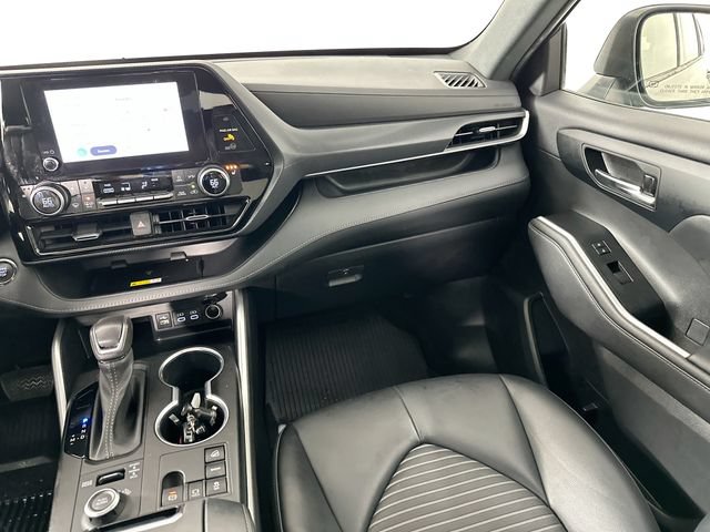 Used 2023 Toyota Highlander XSE AWD/4WD image 26