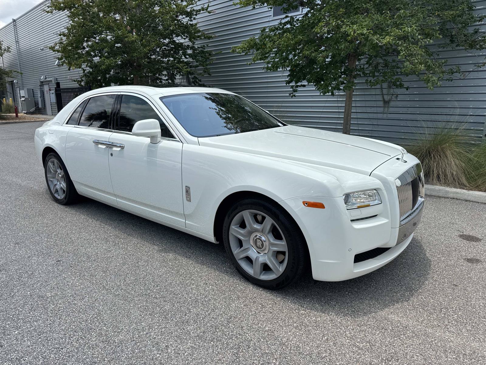 Used 2012 Rolls-Royce Ghost RWD image 4