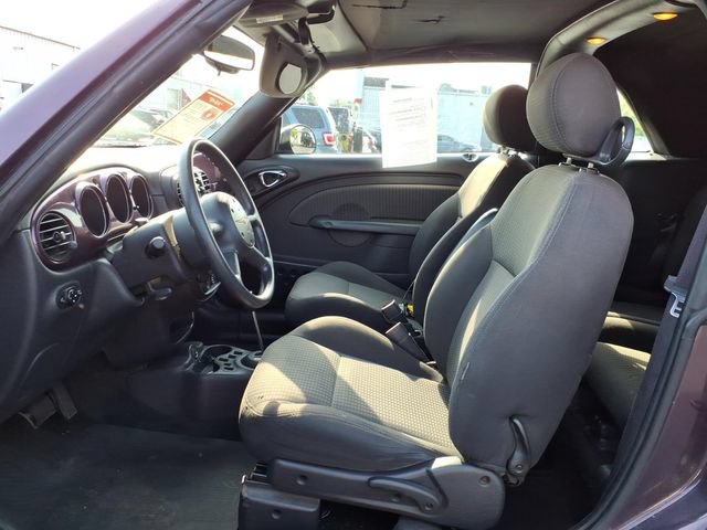 Used 2005 Chrysler PT Cruiser Touring FWD image 11