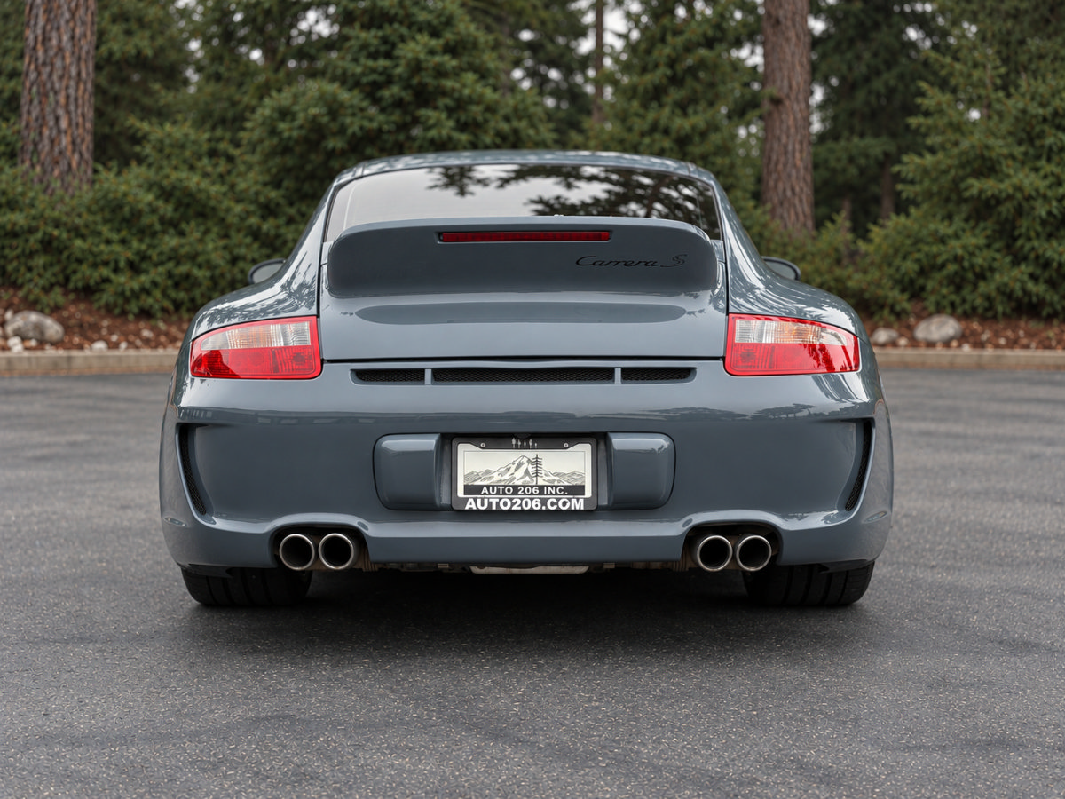 Used 2006 Porsche 911 Carrera S RWD image 4