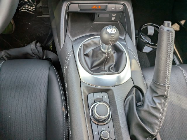 New 2026 MAZDA MX-5 Miata Grand Touring RWD image 17