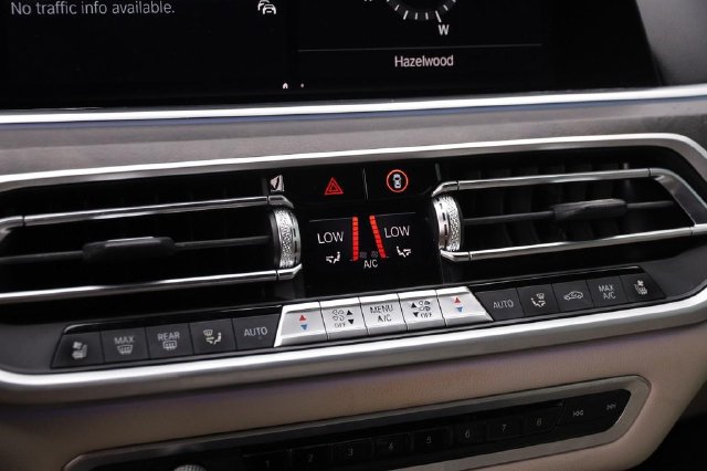 Used 2022 BMW X5 xDrive40i AWD/4WD image 22