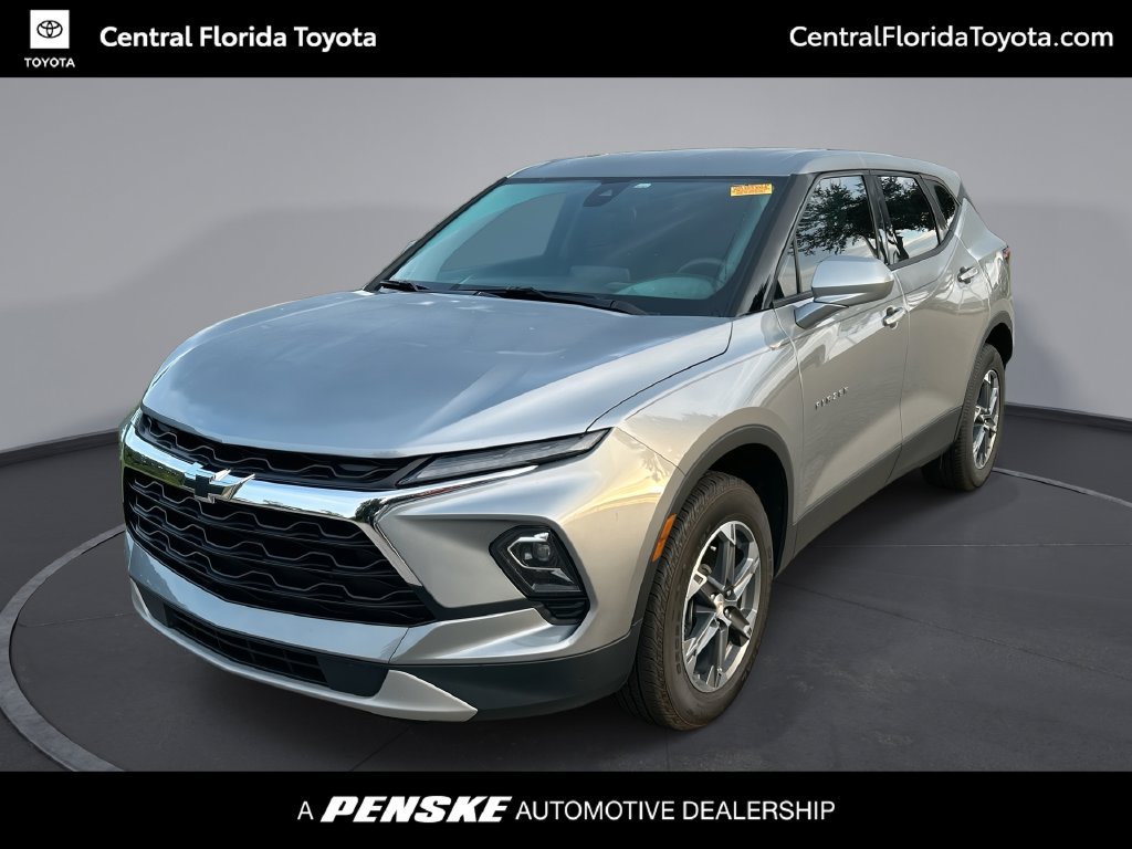 Used 2025 Chevrolet Blazer LT w/ Driver Confidence Package FWD image 1