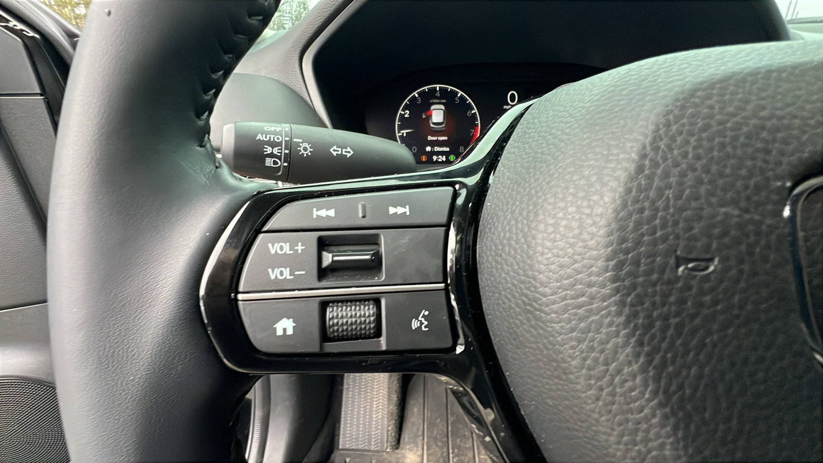 Used 2026 Honda HR-V EX-L image 28